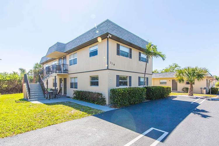 Sobriety For Women Addiction Treatment Center