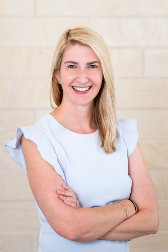 Emily Bratton, MD, FACS- Oculofacial Plastic Surgeon