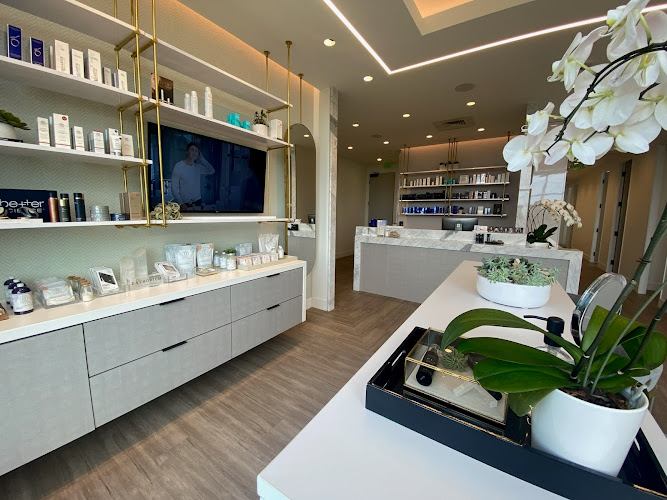 Piazza Center for Plastic Surgery and Advanced Skin Care