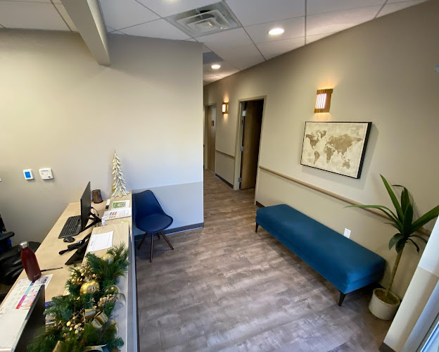 Envy Aesthetic Center (Lyle D. Weeks, MD, FACS)