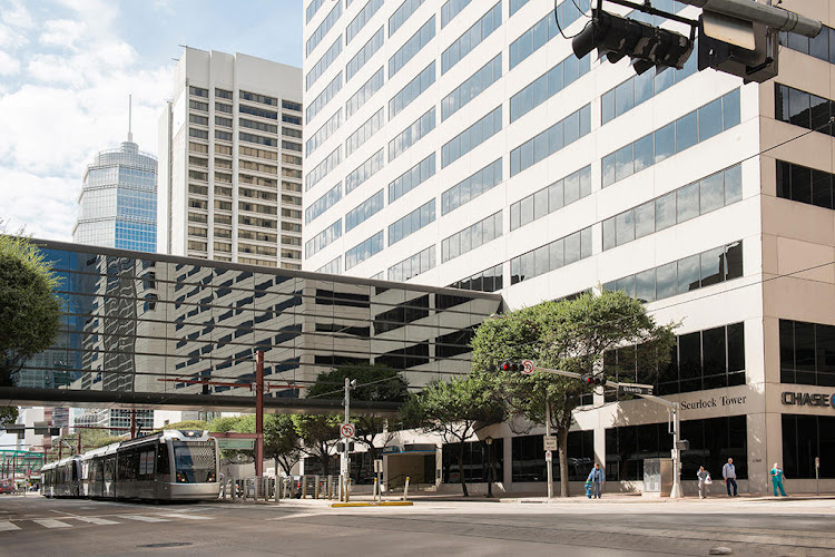 Houston Methodist Orthopedics & Sports Medicine Physical Therapy at TMC