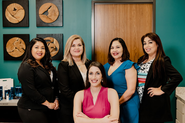Dr. Cassidy Hinojosa – Coastal Cosmetic and Plastic Surgery Center