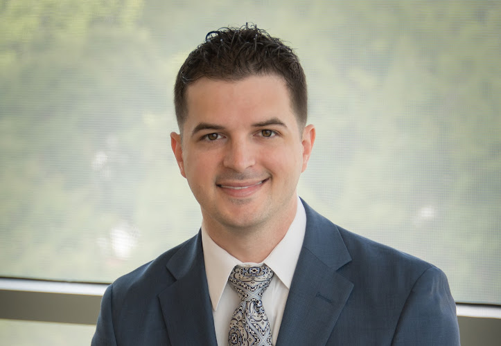 Dr. Shelby Lies – Plastic Surgery & Hand Clinic