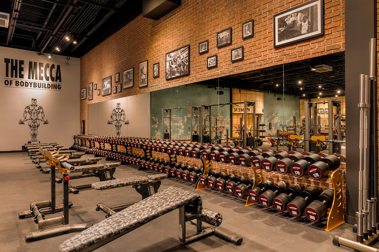 Gold’s Gym Flower Mound