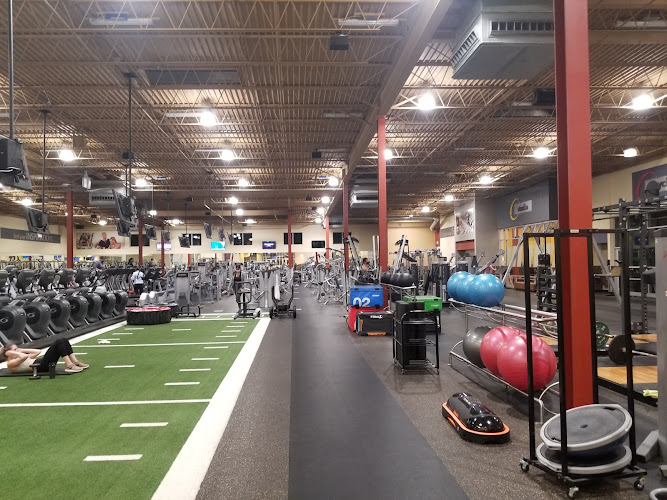 24 Hour Fitness