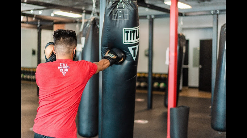 TITLE Boxing Club Fishhawk