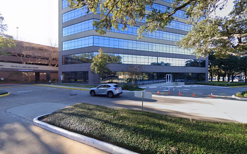 Dr. Philip Yosowitz, Plastic Surgeon